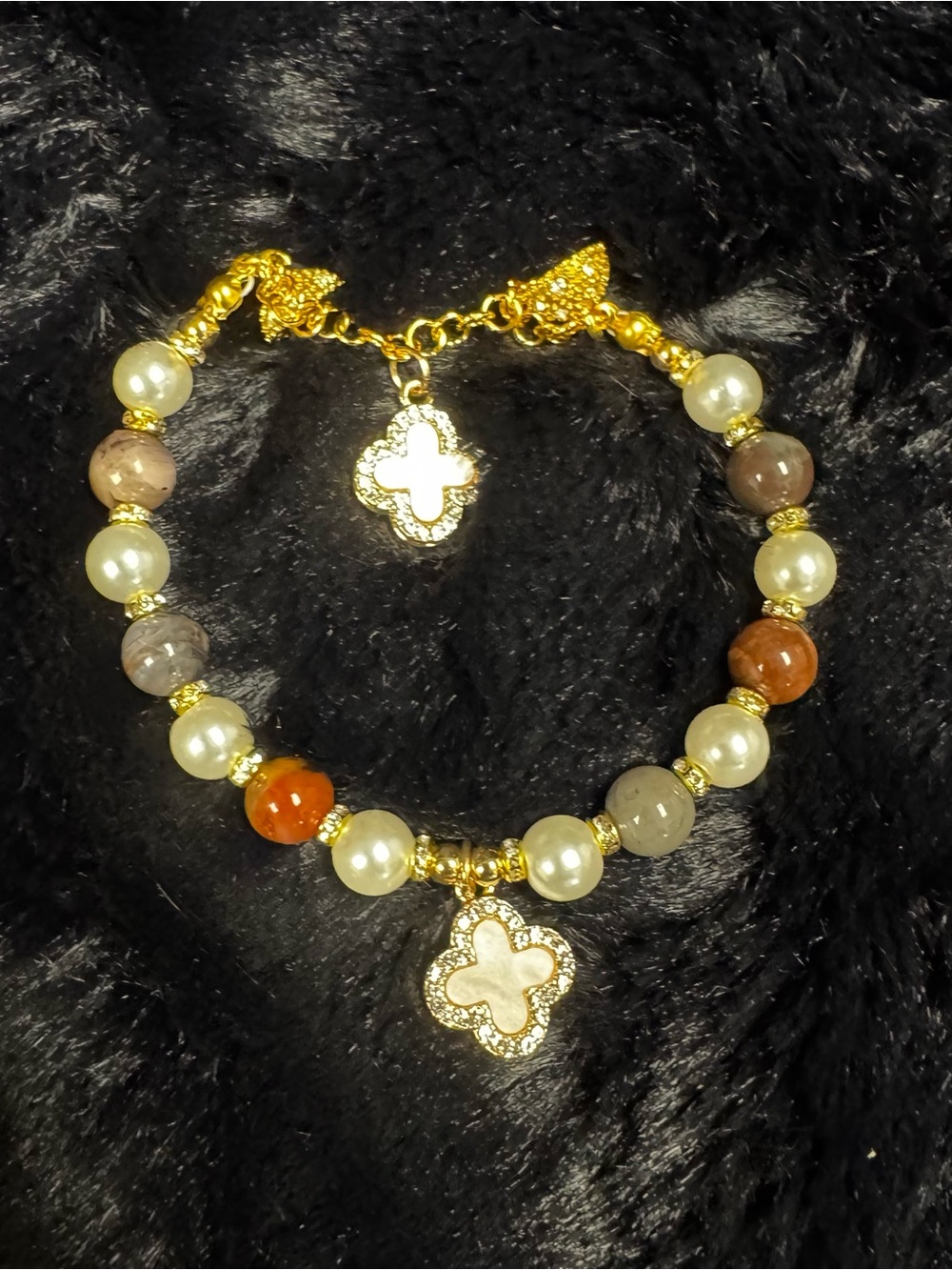 Gold-Tone Pearl & Agate Clover Charm Bracelet